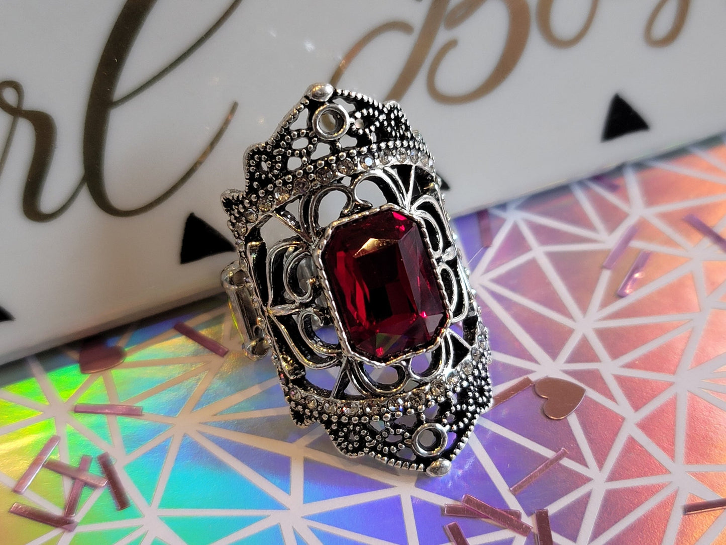 Undefinable Dazzle - Red