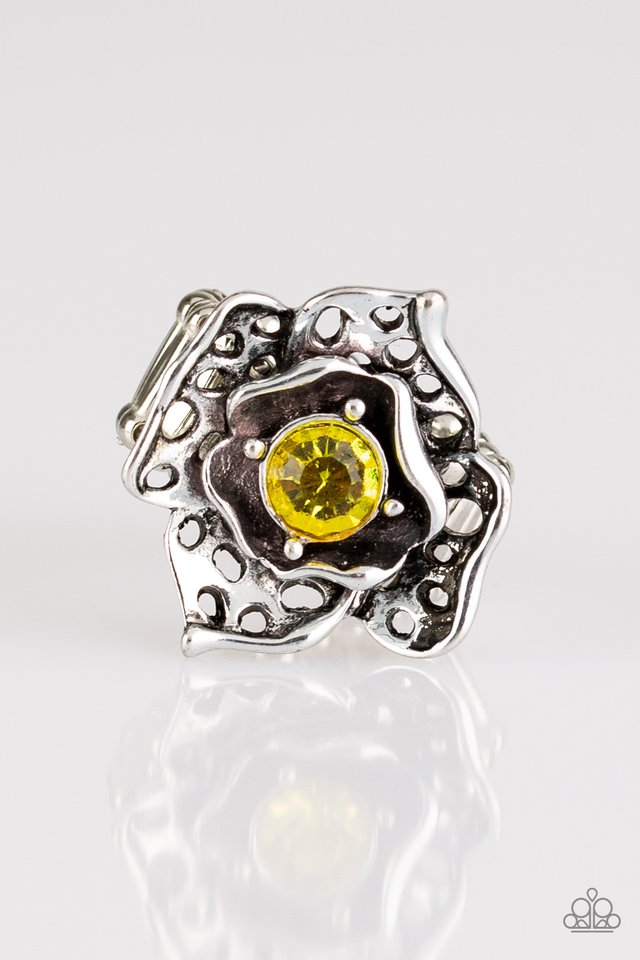 Glowing Gardens - Yellow