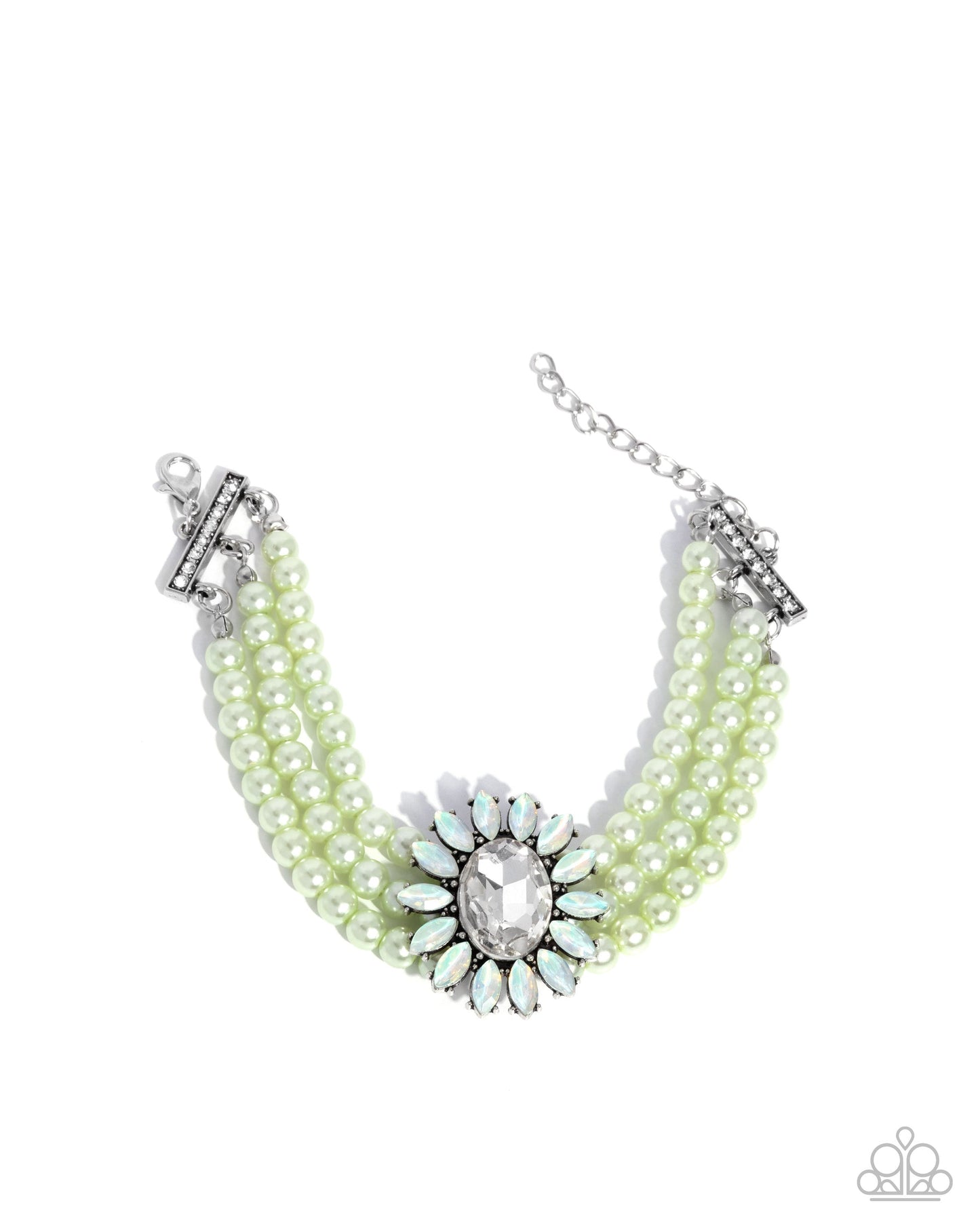 Opulent Observation - Green