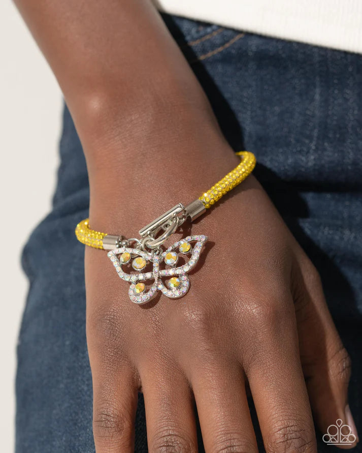 On SHIMMERING Wings - Yellow