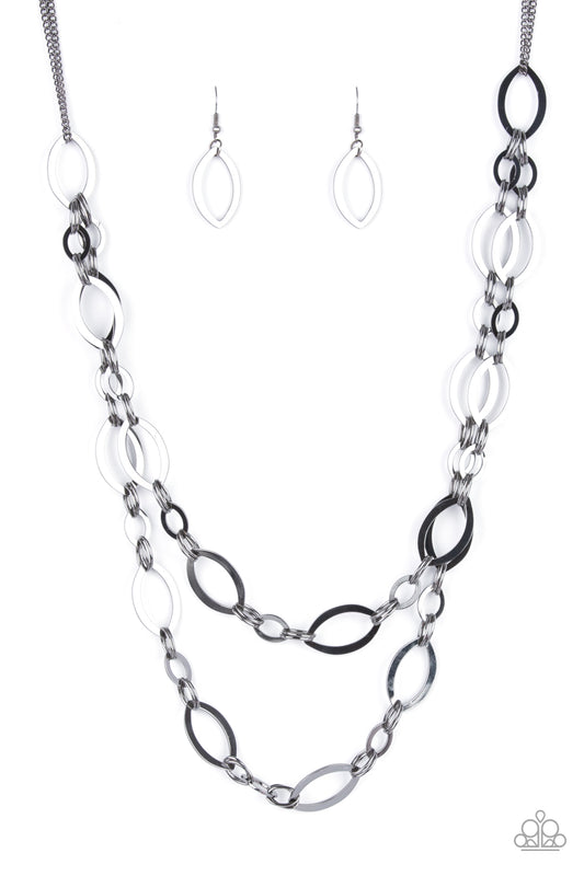 the OVAL-achiever - Black
